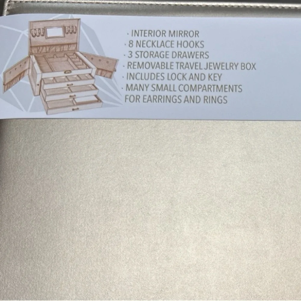 Gemma Layne Ella Jewelry Box In Champagne